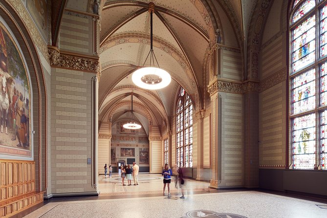 Rijksmuseum Amsterdam and Canal Cruise with Snackbox - The Rijksmuseum timeslot: your one must-hit timing