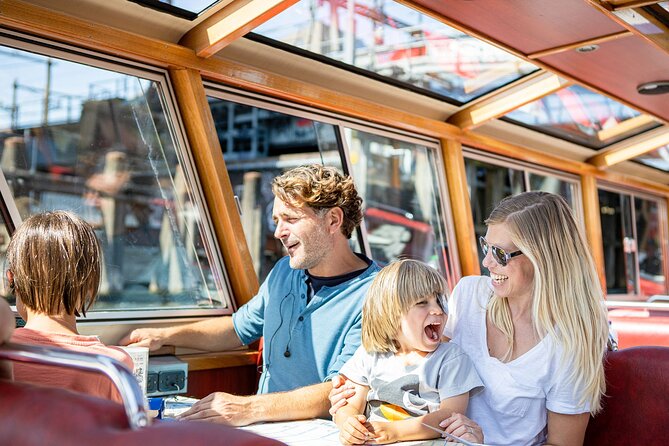 Rijksmuseum Amsterdam and Canal Cruise with Snackbox - What you will see: Rijksmuseum highlights and canal views