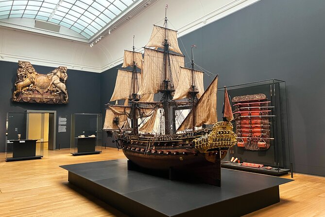 Rijksmuseum Guided Tour, private local Dutch guide - Dutch Renaissance to Reformation stories, the part that many people miss