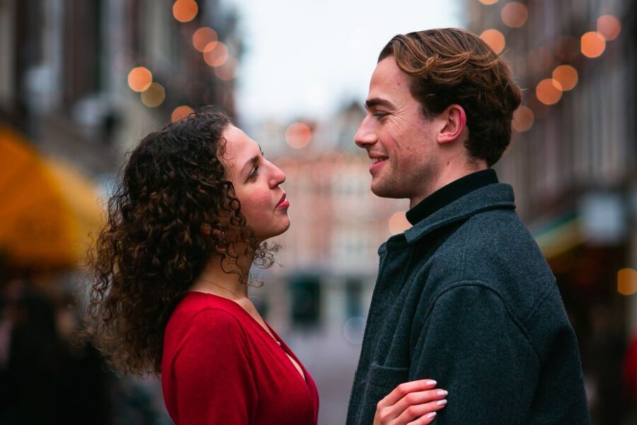 Romantic Photoshoot Experience for Couples in Amsterdam - Price and value: what $66 per group buys you