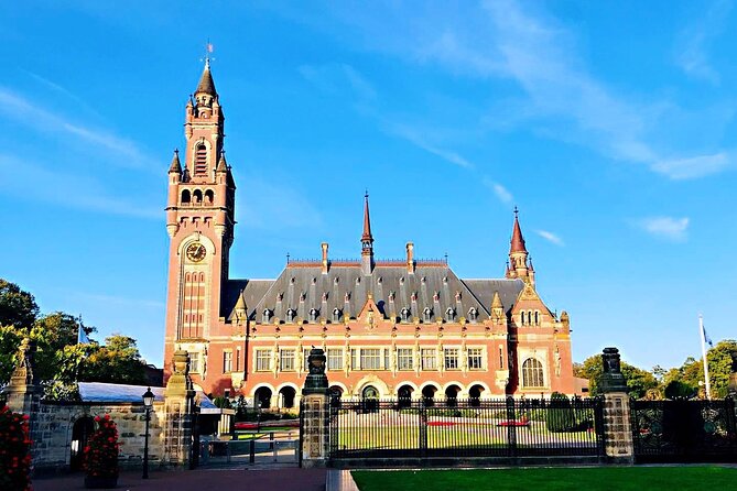 Rotterdam, Delft, The Hague Day Tour Incl. Madurodam/Royal Delft - Who should book this day tour, and who should skip it