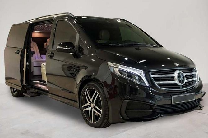 Schiphol Airport to Amsterdam Private Transfer - Wi-Fi and small ride extras that make the transfer feel smarter