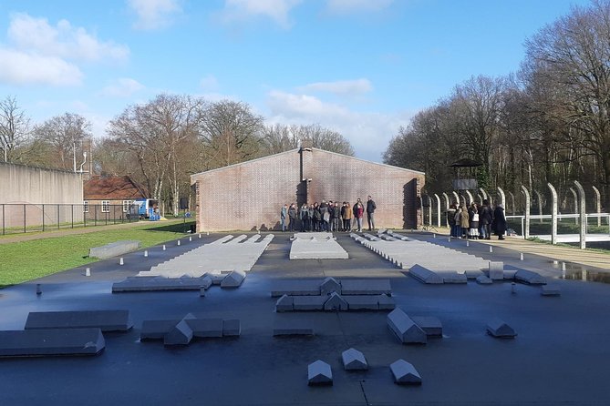 Small Group Tour to Nazi WWII concentration camp from Amsterdam - How the guide, audio tour, and drive briefing work together