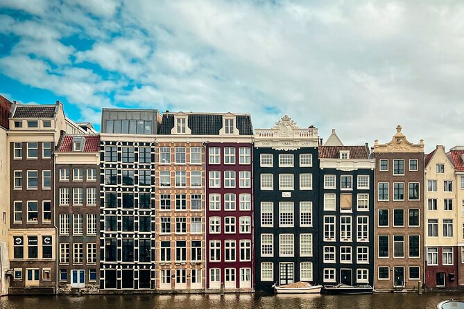 Small Group Walking Tour - Hello Amsterdam - Torensluis and the UNESCO Canal Belt, Including a Tough Chapter