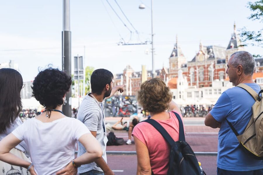 Small-Group Walking Tour with Amsterdam Canal Cruise - Key things I think you should notice