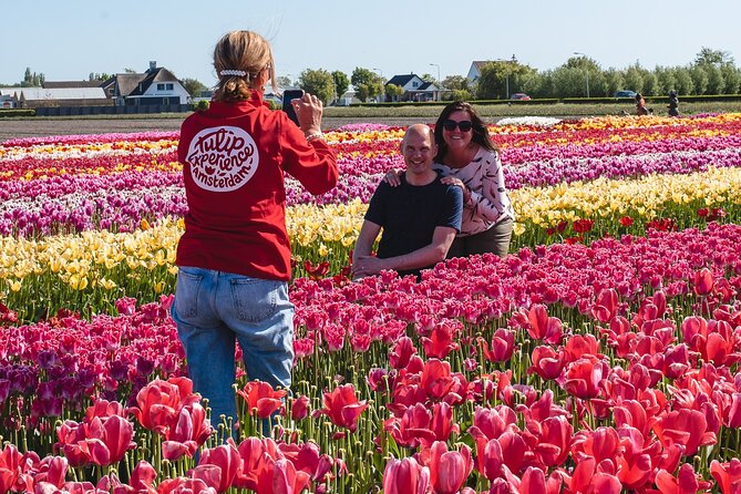 Tour to Giethoorn and Keukenhof Tulip Fields from Amsterdam - Tulip Experience Amsterdam: from bulb origins to 1 million blooming flowers