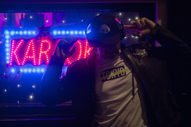Vacation Night Photoshoot & Tour in Amsterdam - Gear and how the photos get made in low light