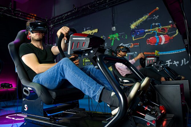 Virtual Reality Experience in Netherlands - Playing as a Team: How Co-op and Competition Change the Vibe