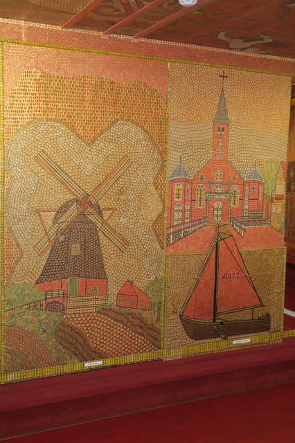 Volendam: Volendams Museum Entry Ticket - Volendam’s Museum ticket: what you’re buying for about $9
