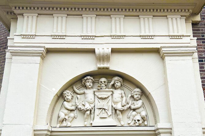 Walking Tour about Golden Age Architecture, private local guide - Key reasons this tour is worth your time