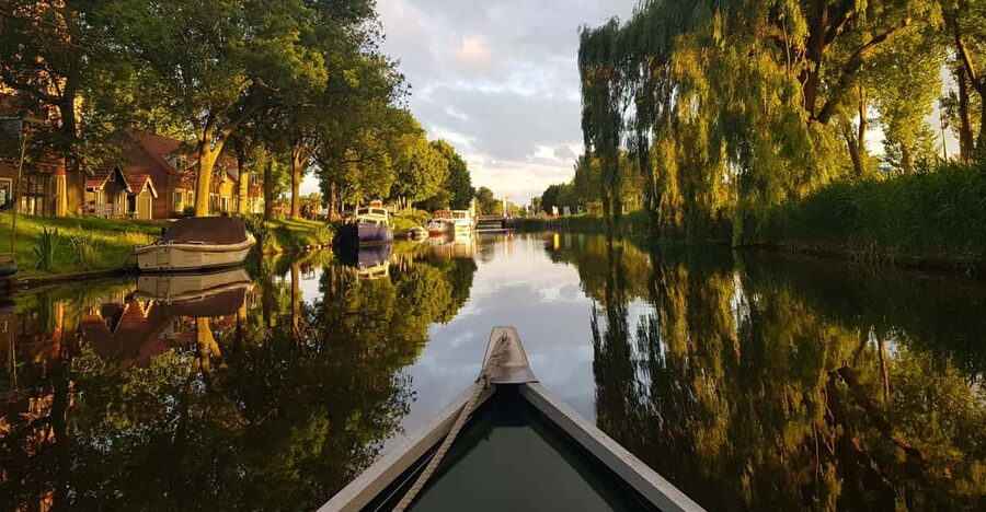 Whisperboat rental in beautiful area close to Amsterdam - Whisper boat rental in Waterland: the calm way to see “just above Amsterdam”