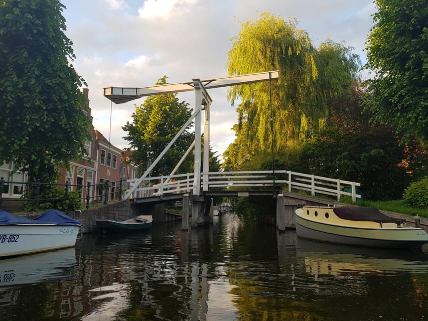 Whisperboat rental in beautiful area close to Amsterdam - The whisper boat experience: what the boat setup really means for you