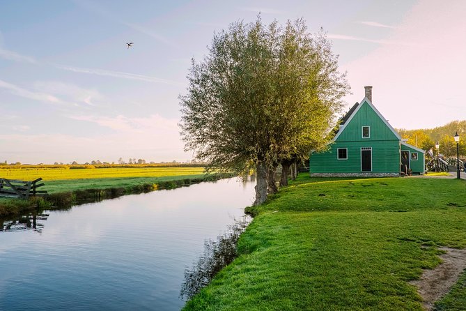 Windmill Tour from Amsterdam, Including Volendam & Marken - Marken by Boat: The Short Crossing That Changes the Mood (All-Inclusive)