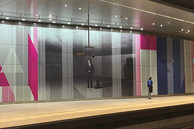 Your Own Amsterdam: The Art Underground - Centraal Station to Rokin: reading Amsterdam through art and ancient layers