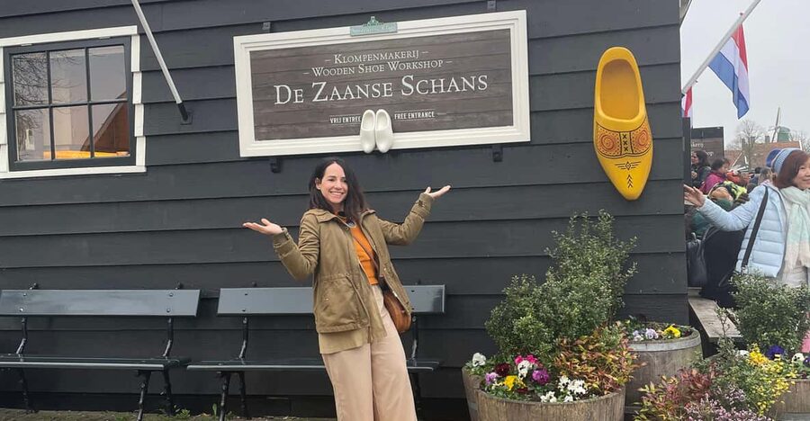 Zaanse Schans: Half-Day Private Guided Tour - A private guide turns the village into a story