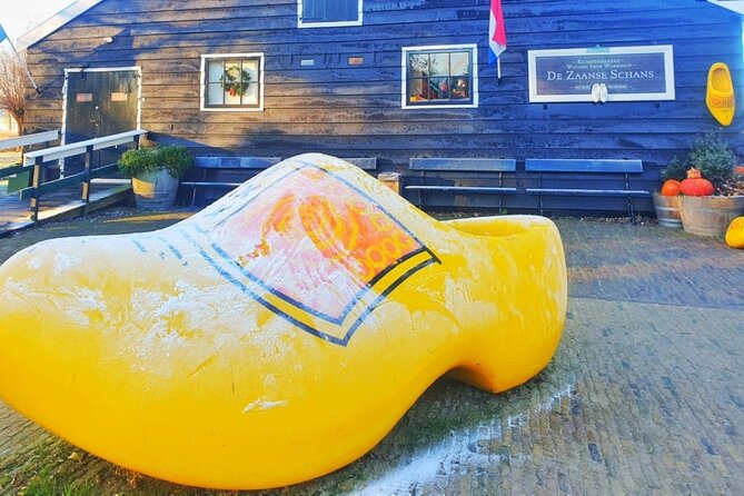 Zaanse Schans & Volendam Small-Group Tour with Hotel Pickup - Cheese Factory Demonstration: What to Expect and How to Get More Out of It
