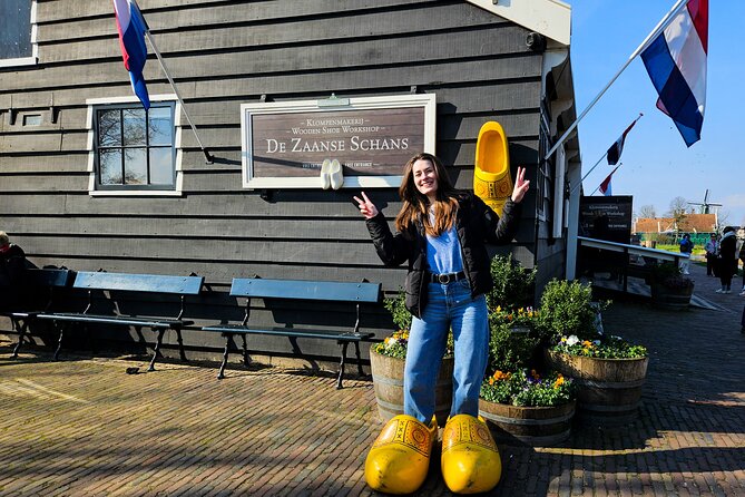 Zaanse Schans Windmills, Cheese and Volendam Tour from Amsterdam - Clog Factory Demonstration and Final Craft Stop Before Heading Back
