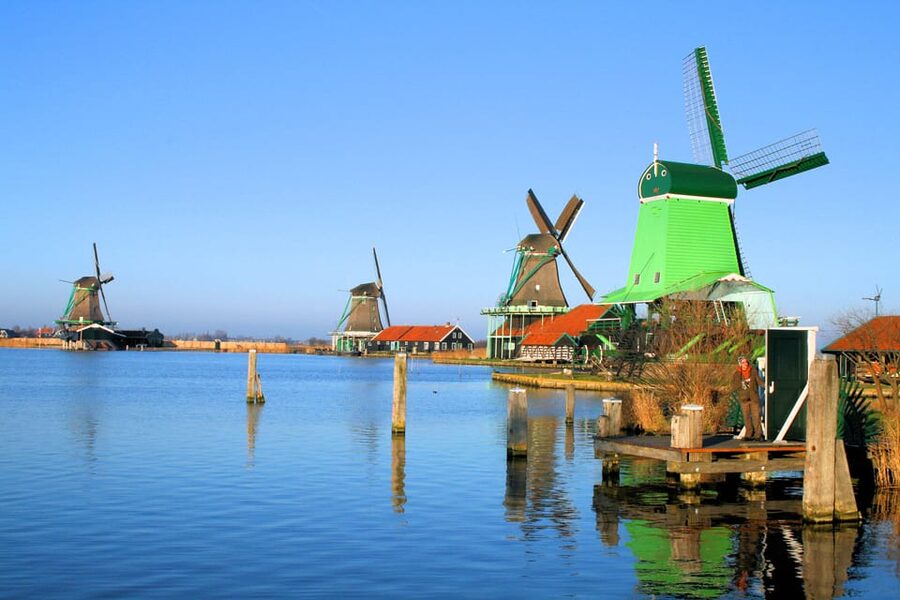 Zaanse Schans: Windmills, Clogs & Cheese by Electric Scooter - Before you ride: the license rule that affects your plan